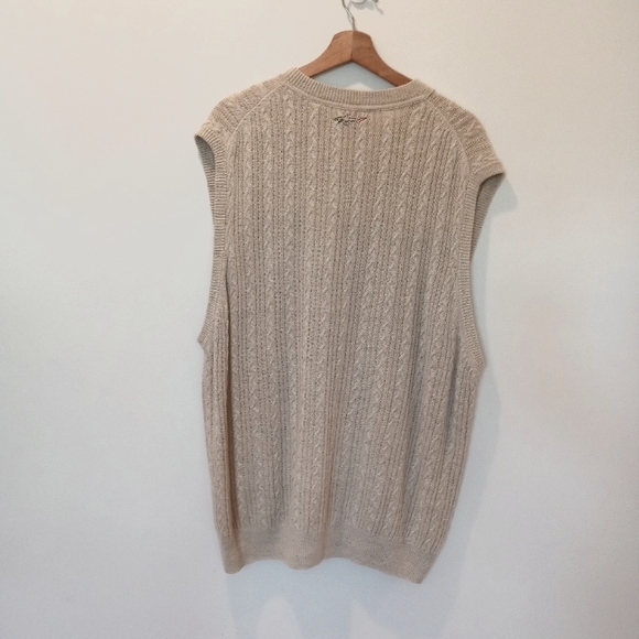 GREG NORMAN Collection V- Neck Sweater Vest - Picture 4 of 8